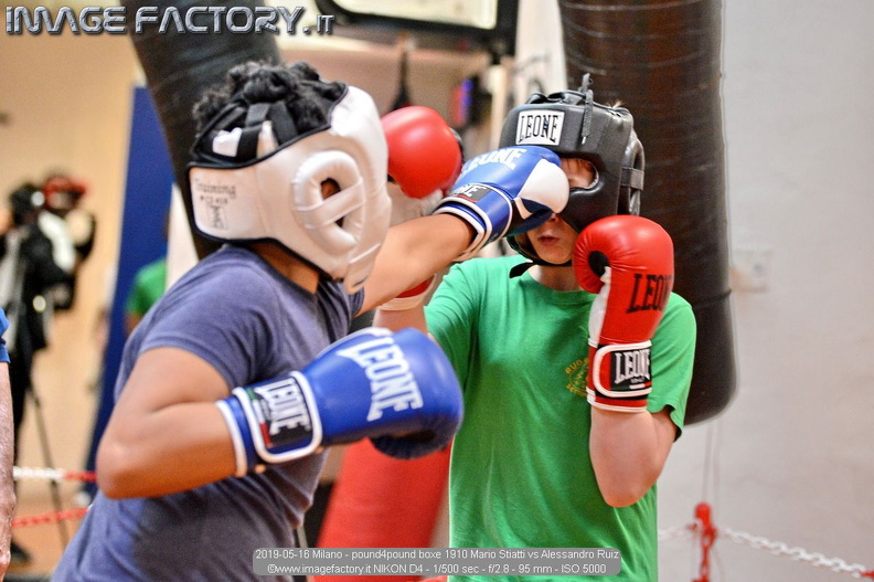 2019-05-16 Milano - pound4pound boxe 1910 Mario Stiatti vs Alessandro Ruiz.jpg